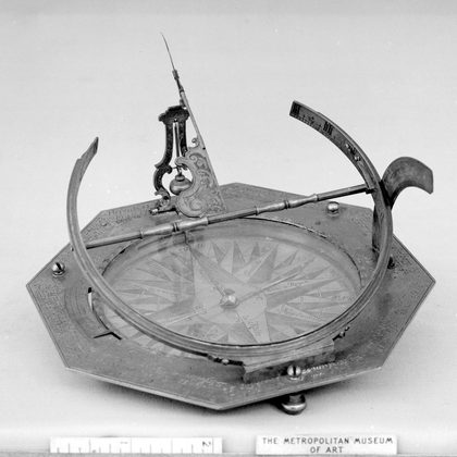 Äquatoriale Sonnenuhr
