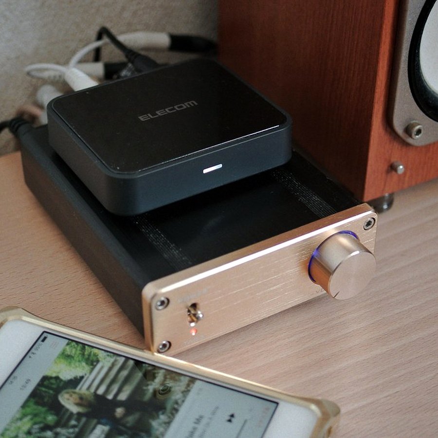 Bluetooth-Audioempfänger mit Netzteil