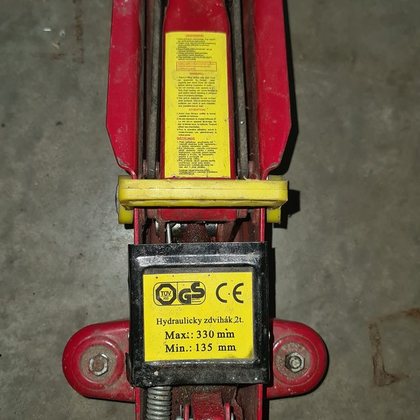 Hydraulischer Rangierheber 2 t rot