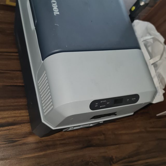 Mobicool Kompressor-Kühlbox 12V 230V