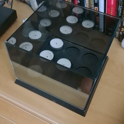 Verspiegelter Teelichthalter für 9 Teelichter